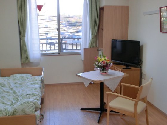 きららラポール桜並木