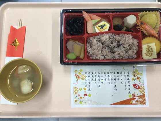 きららラポール桜並木