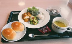 クリスマスイブの昼