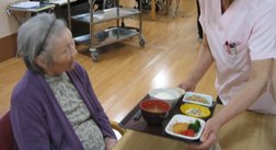 ご入居者様には、ご満足いただけるお食事です❢