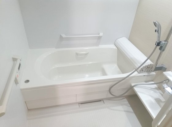 ヘーベルVillage 読売ランド前 ～Regina～