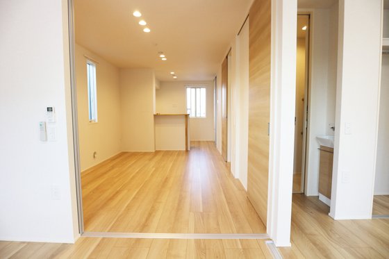 ウィステリアハウス