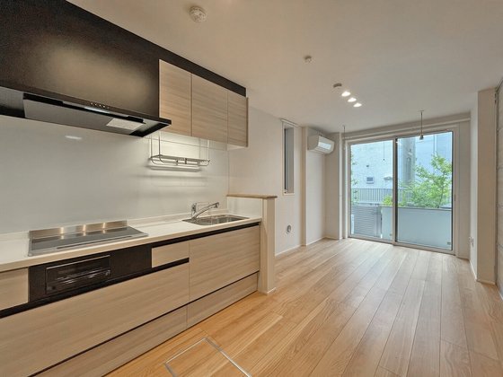 ウィステリアハウス