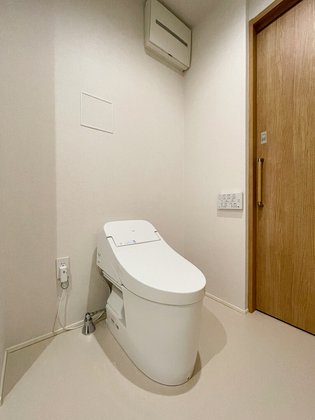 ウィステリアハウス