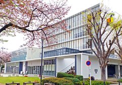 ルミエール府中(市民会館・図書館)