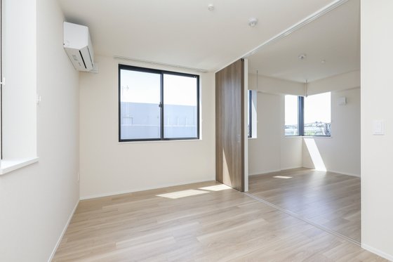 ヘーベルVillage市ヶ尾|Calme West