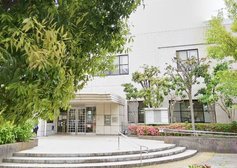 横浜市港南図書館