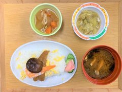 【昼食】箱寿司