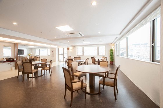 有料老人ホーム らくら宮の森