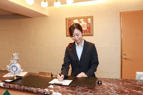 クラーチ・エレガンタ本郷