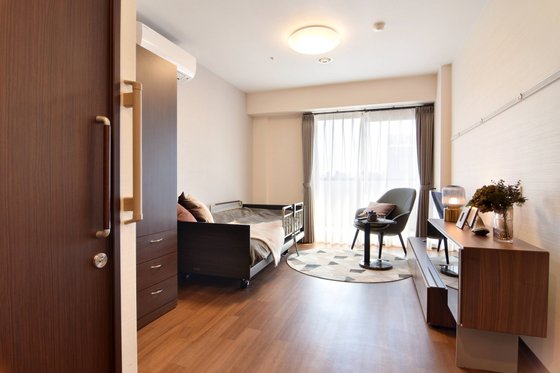 クラーチ・ファミリア西新宿