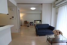 全室フローリング採用