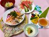 令和7年7月の食事イベントは「彩りちらし寿司」!