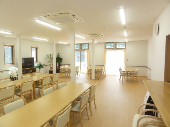 フィオレ・ヴィータ松原