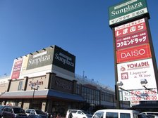 サンプラザ三宅店