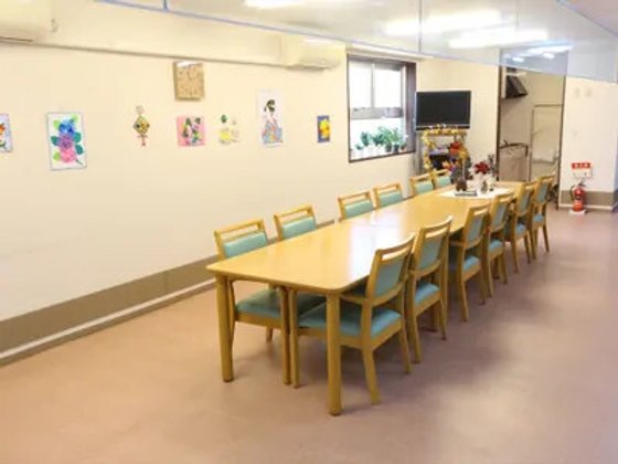 リブウェル美園