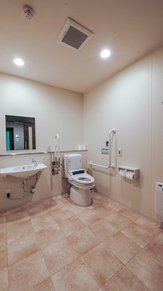 リブウェル石山東