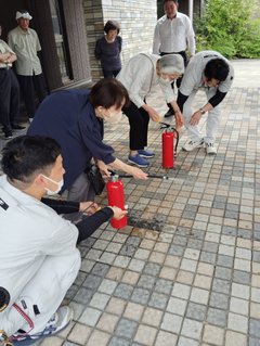 消防避難訓練実施