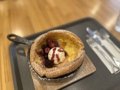 ひばりが丘南 1階のカフェ