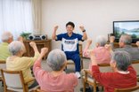 楽しく体を動かす時間♪健康イス体操