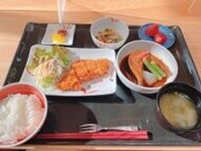 美味しいものを少しだけ ダブルメインの夕食