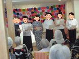 敬老祭、ボランティア集団 “特選シアター詰め合わせ”のお芝居・コーラス