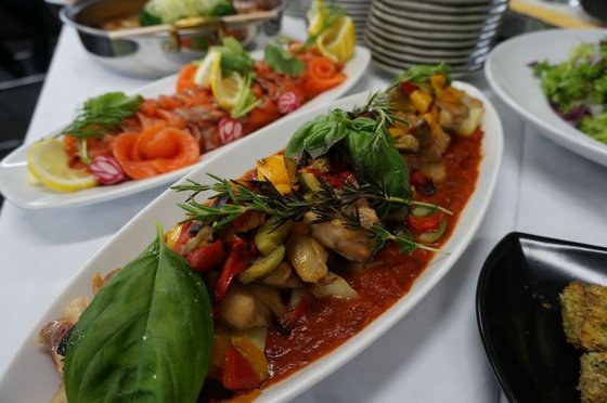 ふかわ・くにくさ