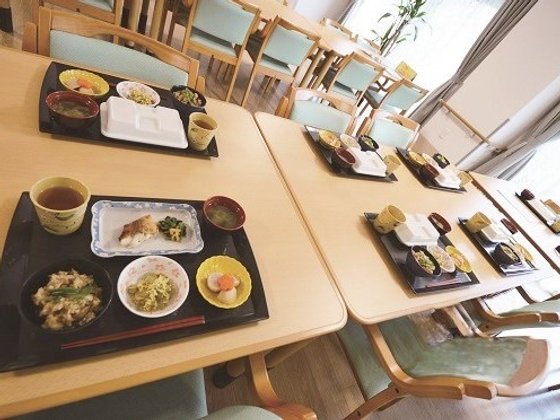 やさしい手シニアリビング やさしえ北梅田