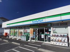 近所のコンビニ