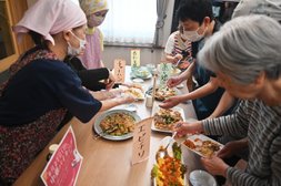 中華バイキング