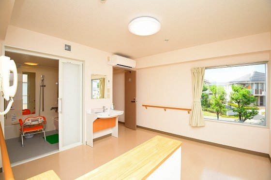 住宅型有料老人ホーム 見沼ひばり館