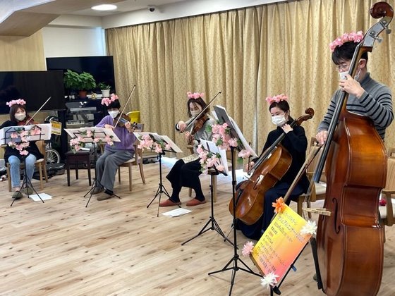 はなことばセンター南