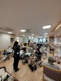 タオル体操で元気にリフレッシュ!