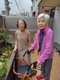 テラスで楽しむ初夏の日光浴