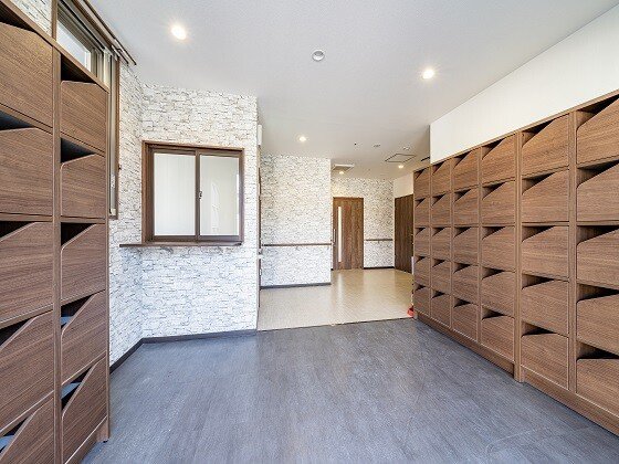 かえでシニアアルヴァンタウン(小花)