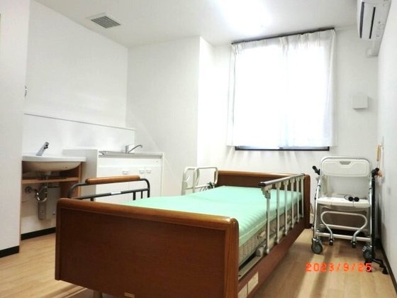 かえでシニアアルヴァンタウン(小花)