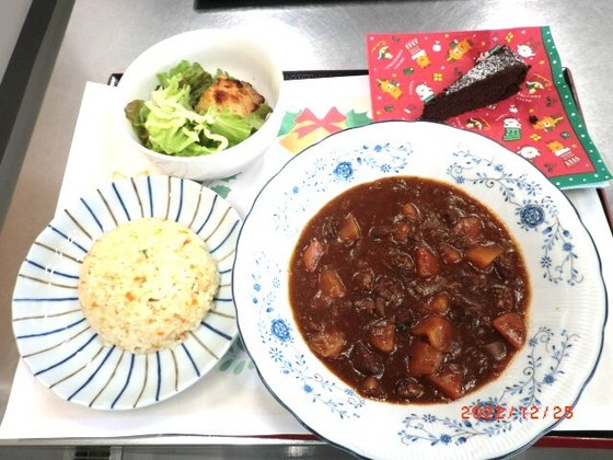 かえでシニアアルヴァンタウン(小花)