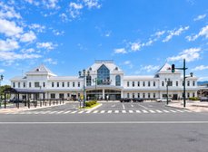 米沢駅(徒歩3分)
