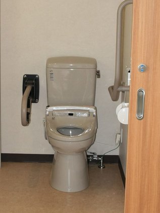 アパートメント鷹野橋