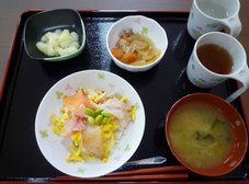 食事 ちらし寿司