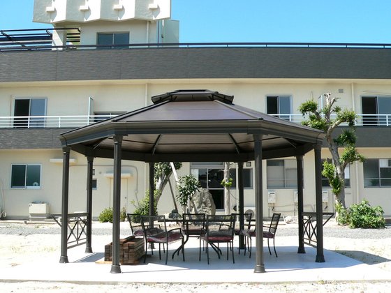 ラ・ファミーユ朝倉