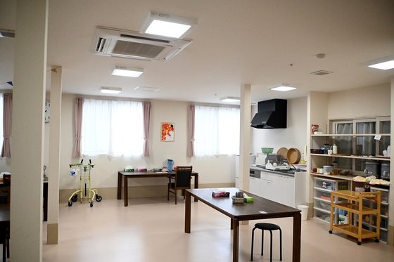 住んで民家近見