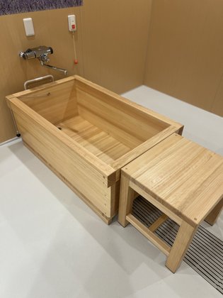 ウェルライフヴィラ川沿