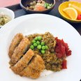 先日の昼食メニュー(洋食・中華)です