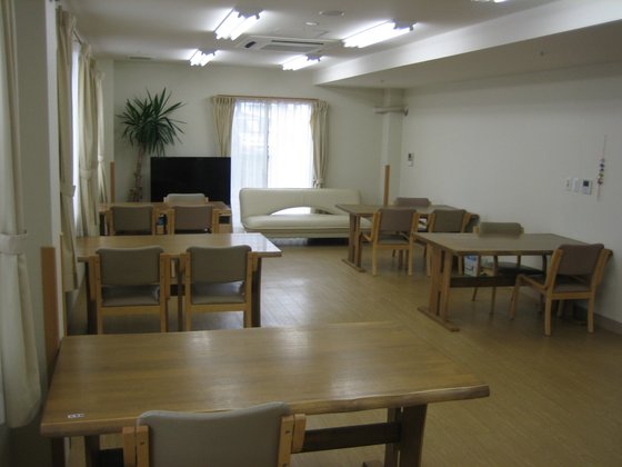 ライフコート貝塚