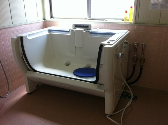 エヌズコート美原