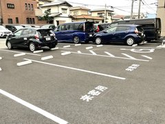 ご来館者様、福祉車両専用の駐車スペース