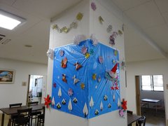 「クリスマスが終わったら、もうお正月?」GHのにぎやかな手作り週間