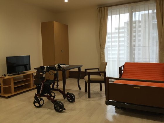 サービス付き高齢者向け住宅こもれび