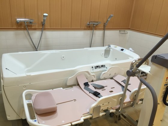 サービス付き高齢者向け住宅こもれび